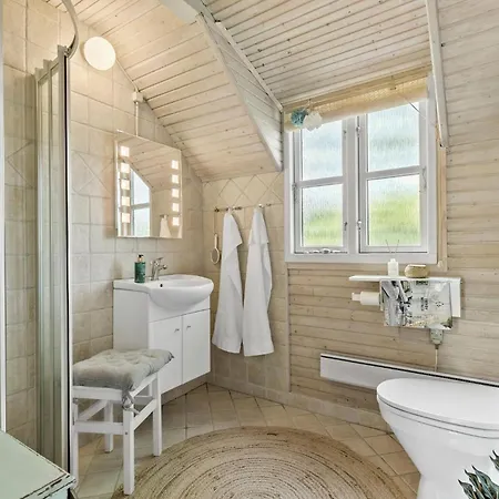度假居 2 Bedroom Beautiful In