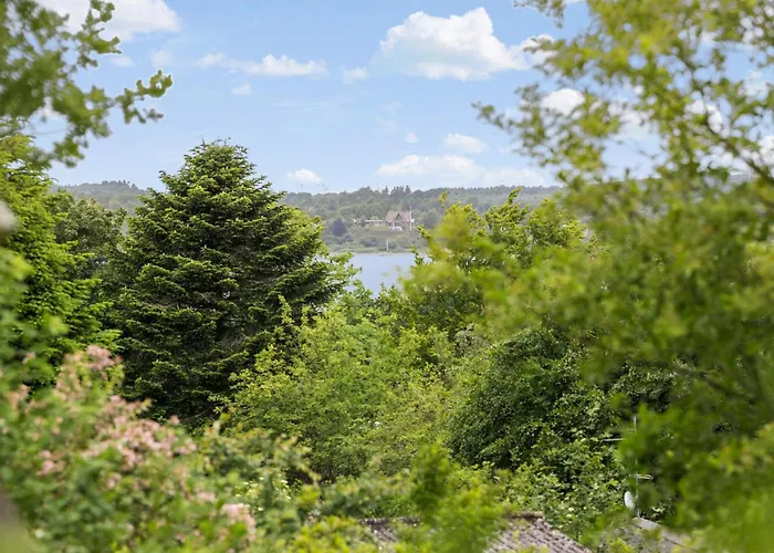 2 Bedroom Beautiful In Farsø